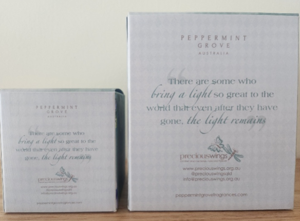 Soy Candle with a Tigerlily Scent