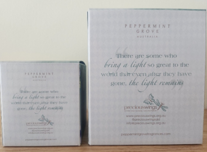 Soy Candle with a Tigerlily Scent